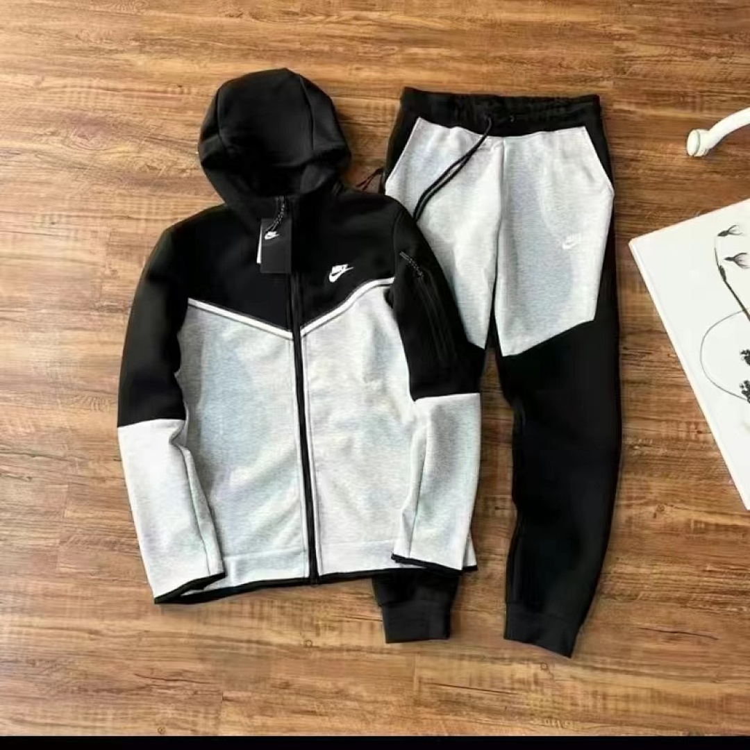 Nike Black Set