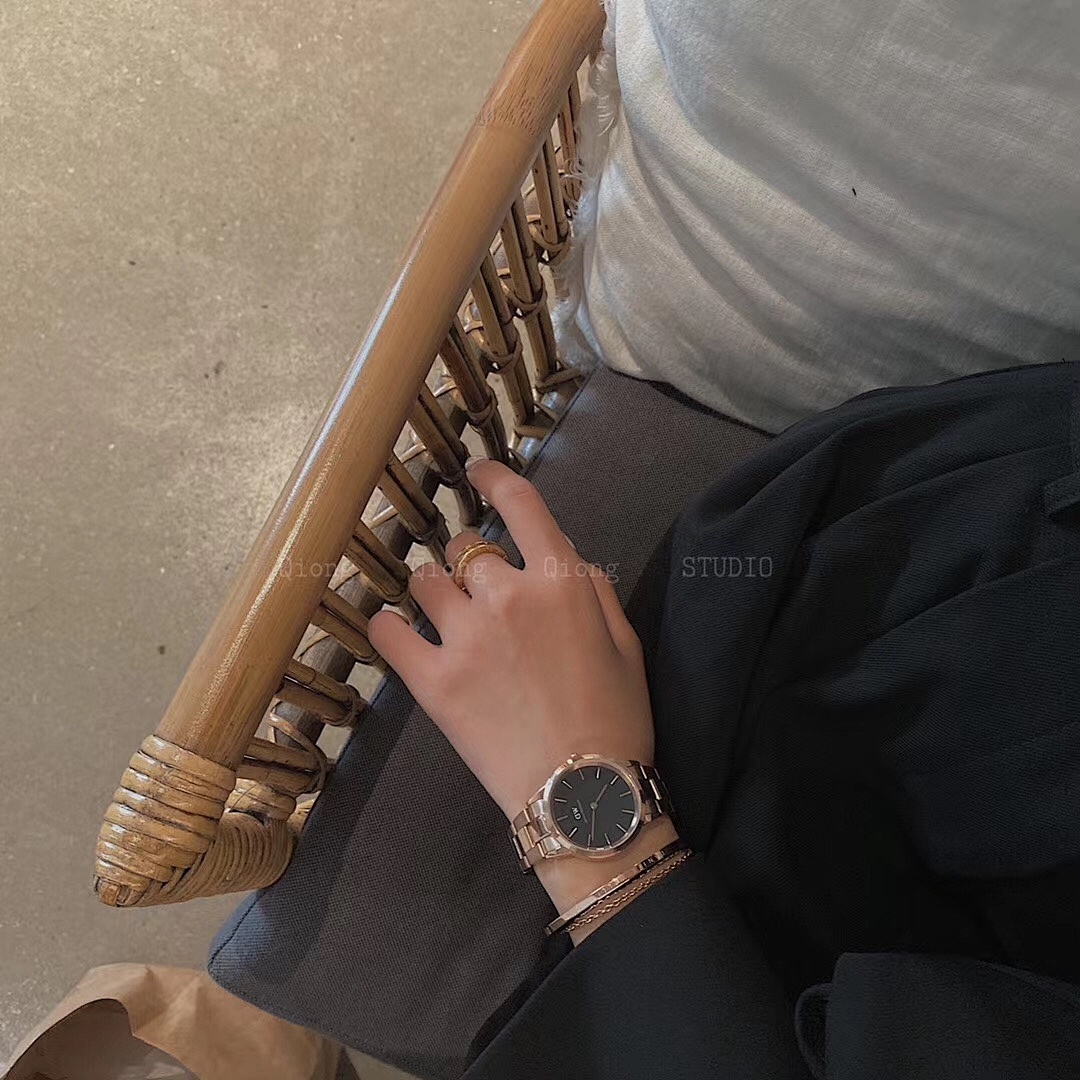 Daniel Wellington Gold Watch